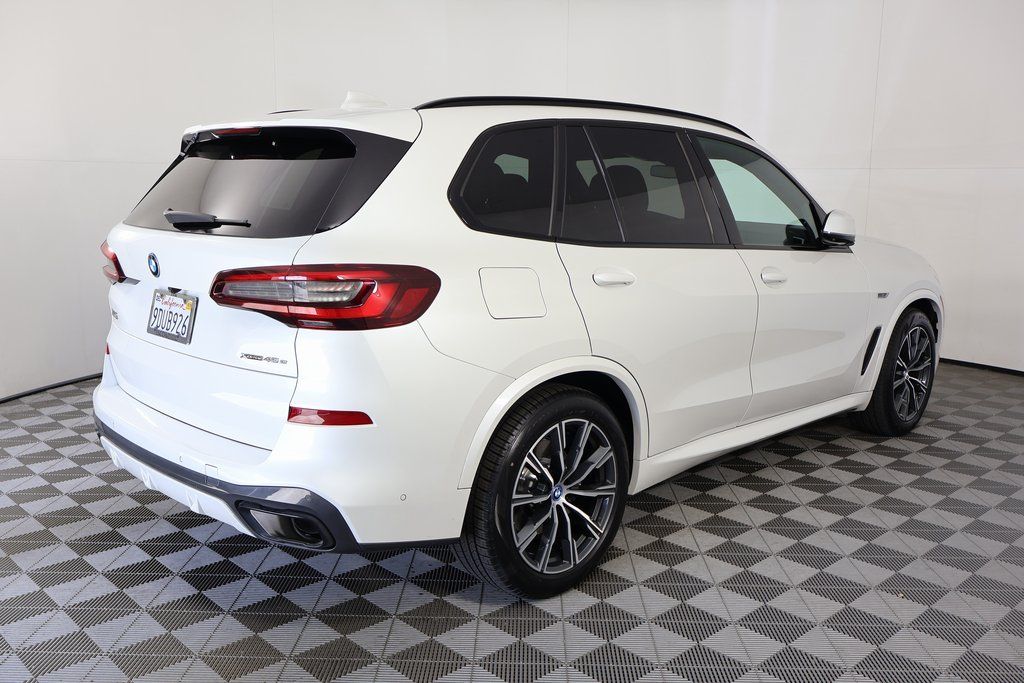 Thumbnail: 2023 BMW X5 - 4