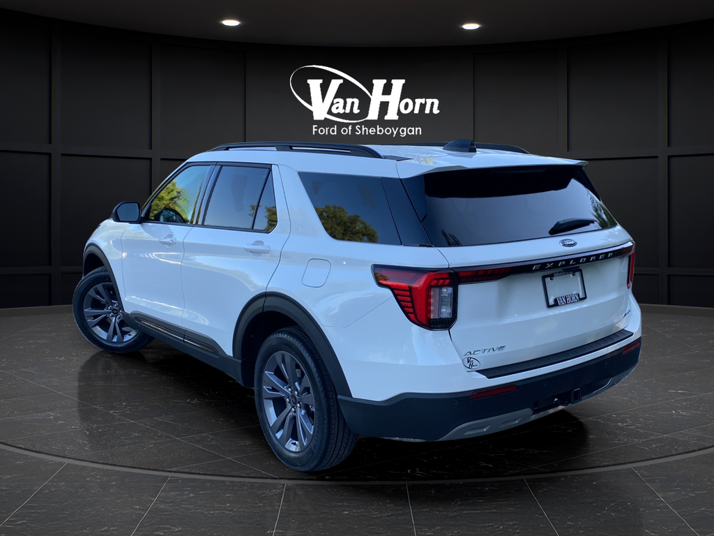 New 2026 Star White Metallic Tri-Coat Ford Active image 5