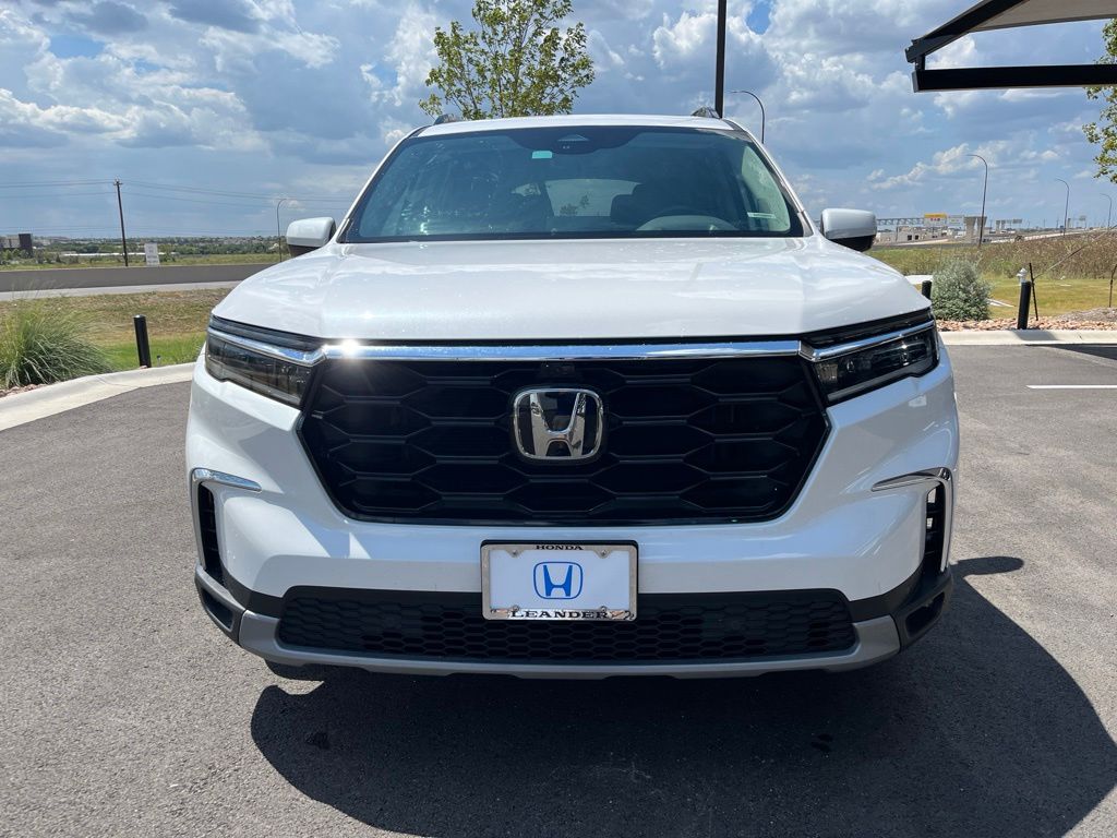 Thumbnail: 2025 Honda Pilot - 2