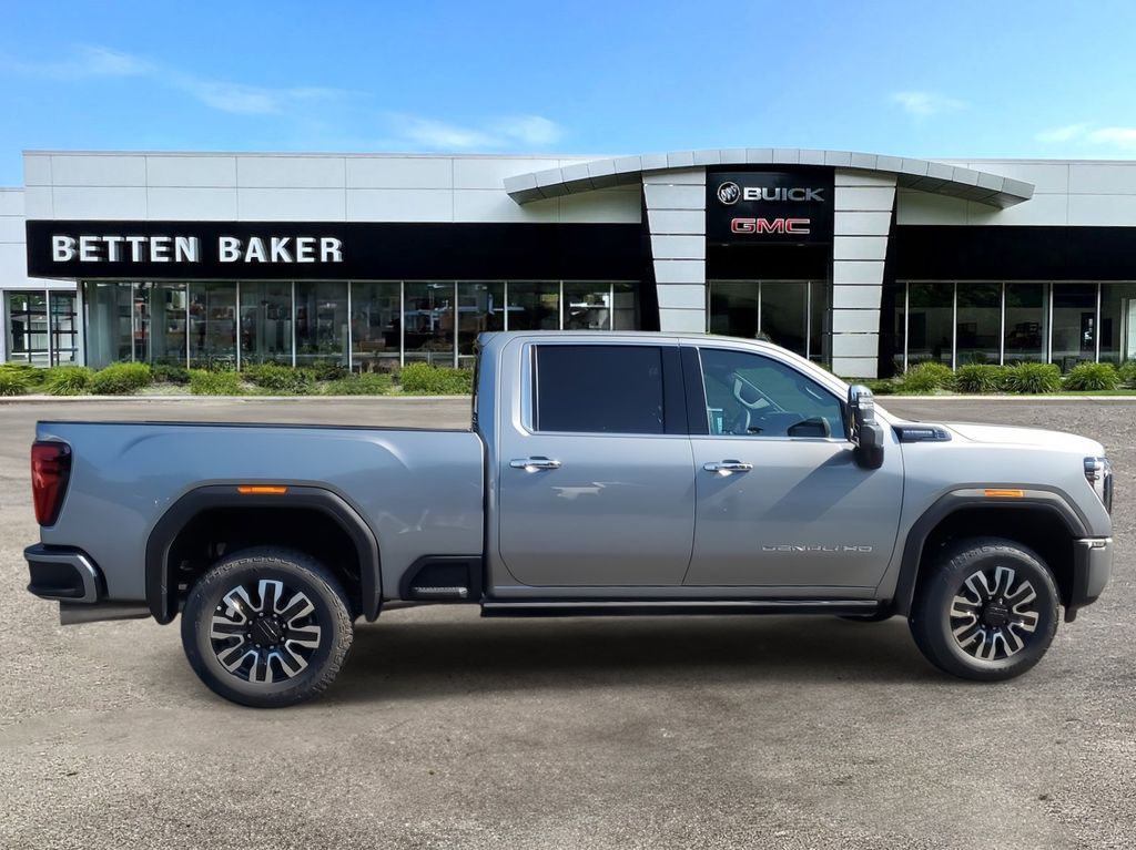 2024 GMC Sierra 3500HD Denali Ultimate 8