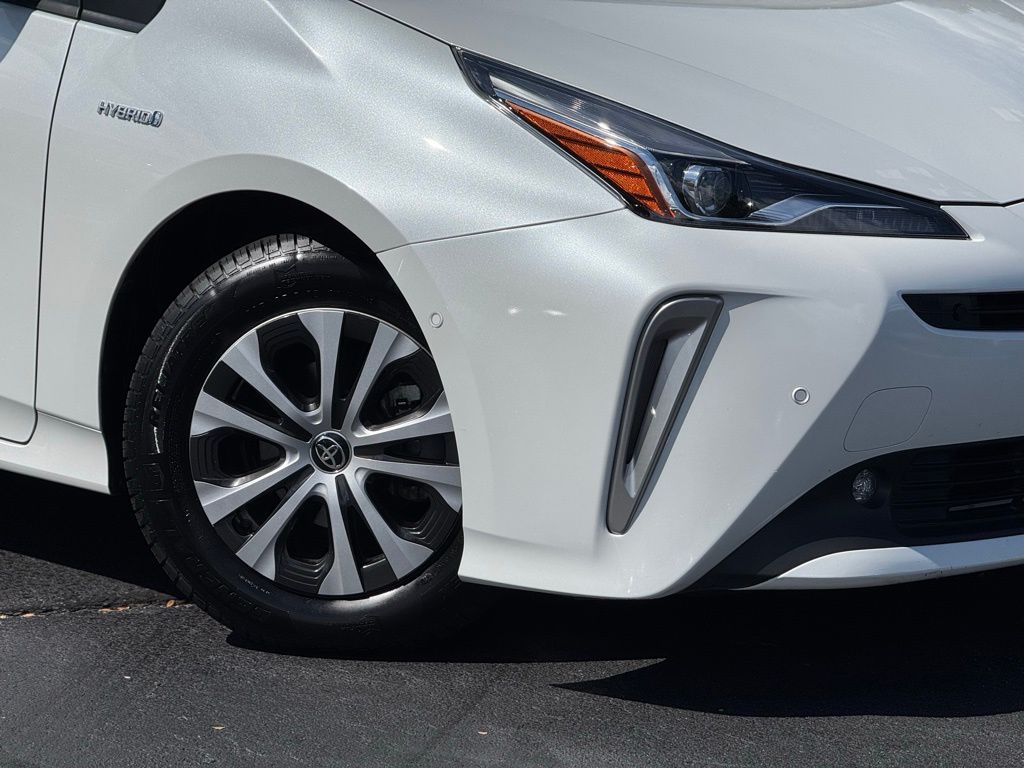 2022 Toyota Prius XLE AWD-e photo 4
