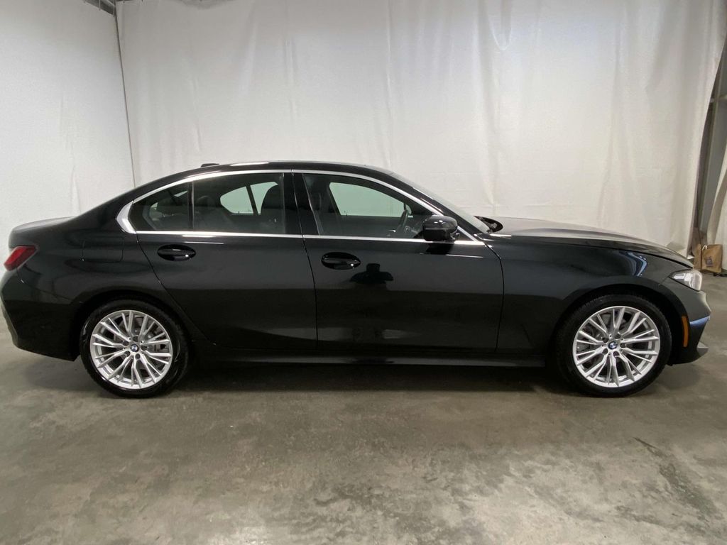 Used 2024 BMW 3 Series 330i Used 2024 BMW 3 Series 330i