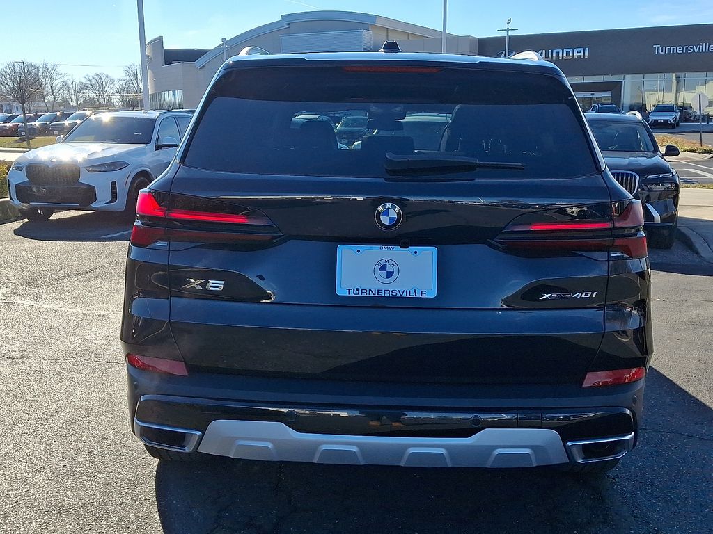 Thumbnail: 2025 BMW X5 - 5