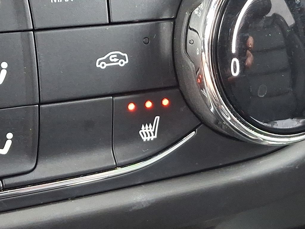 Thumbnail: 2023 Chevrolet TrailBlazer - 25