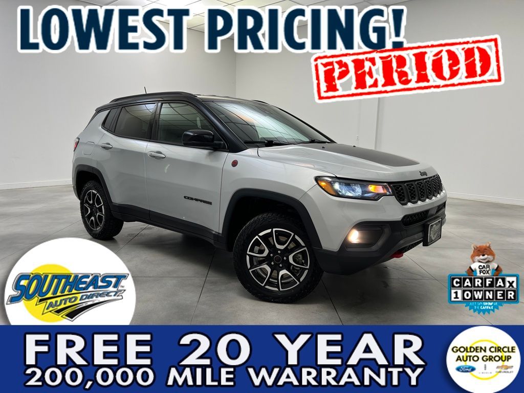 Silver Zynith Metallic Clearcoat 2025 Jeep Compass SUV / Crossover Four-Wheel Drive 8-Speed Automatic