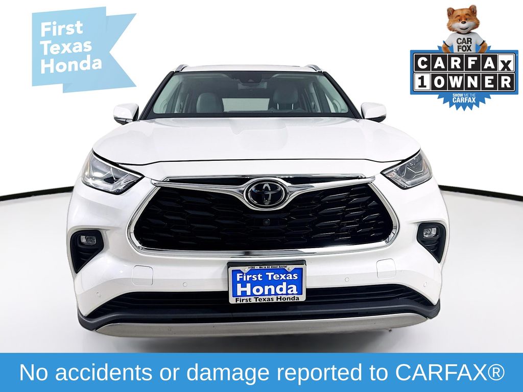 Used Car 2022 Toyota Highlander  Platinum For Sale Under $50,000 In Austin, Texas