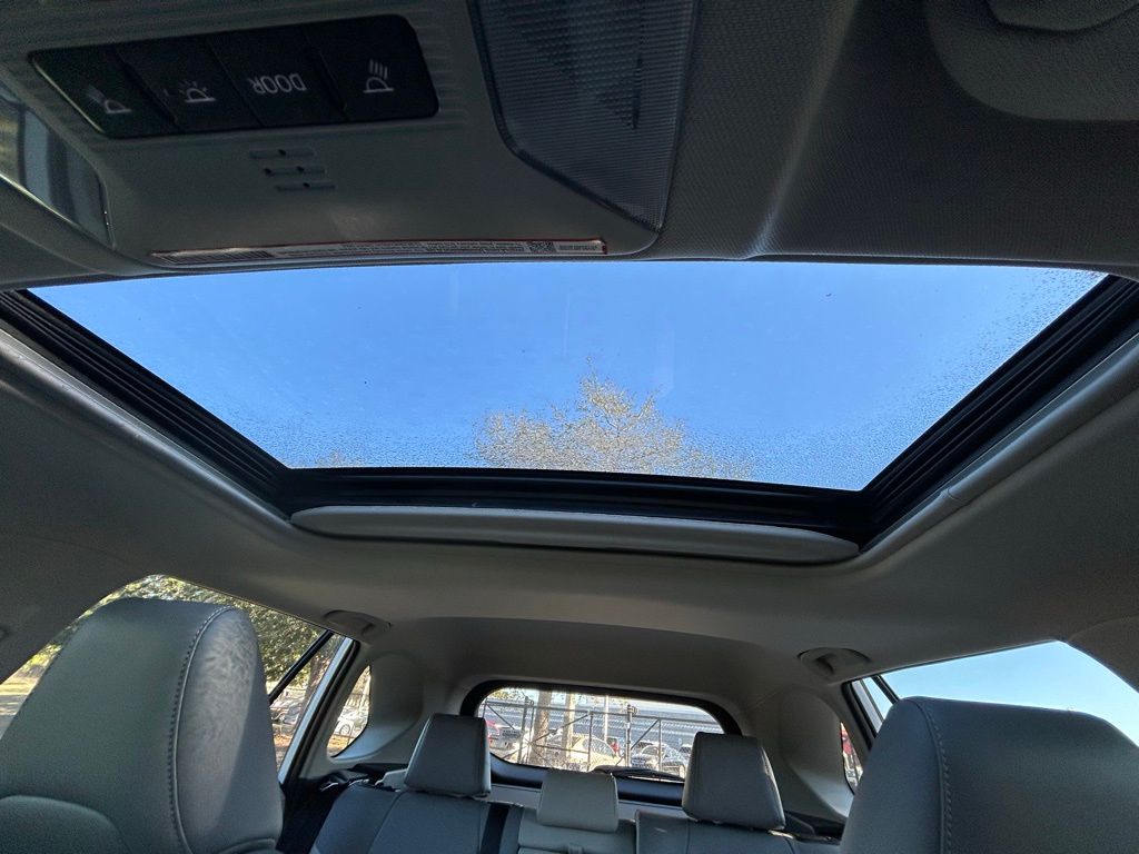 Thumbnail: 2024 Toyota RAV4 - 29