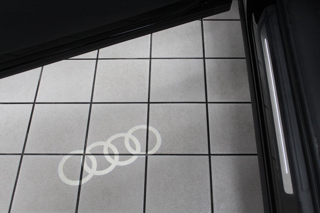 2025 Audi Q5 Premium 14