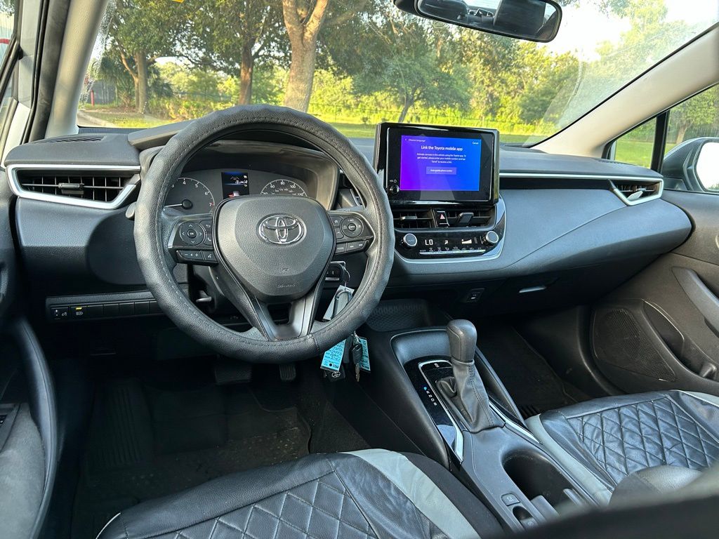 Thumbnail: 2023 Toyota Corolla - 12