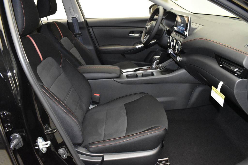 Thumbnail: 2025 Nissan Sentra - 24