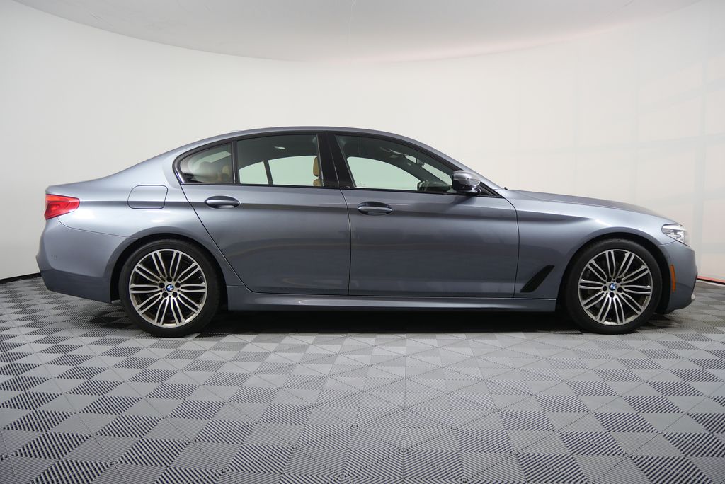 Thumbnail: 2019 BMW 5 Series - 2