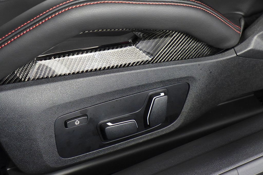 Thumbnail: 2025 BMW M4 - 23