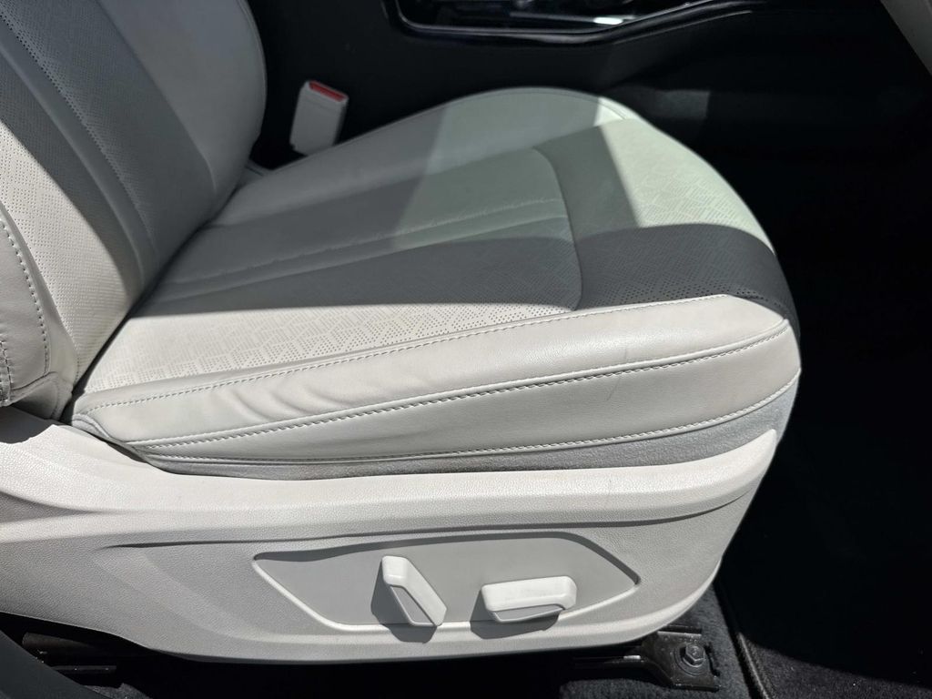 2021 Kia Sorento SX - 10