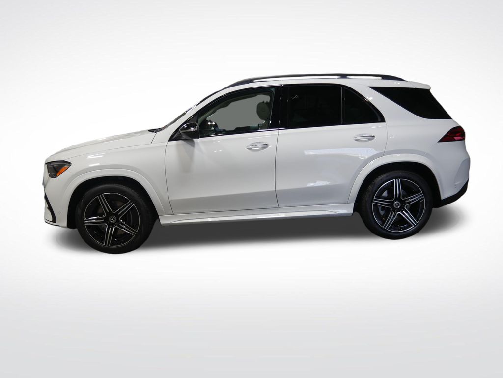 Thumbnail: 2026 Mercedes-Benz GLE - 2