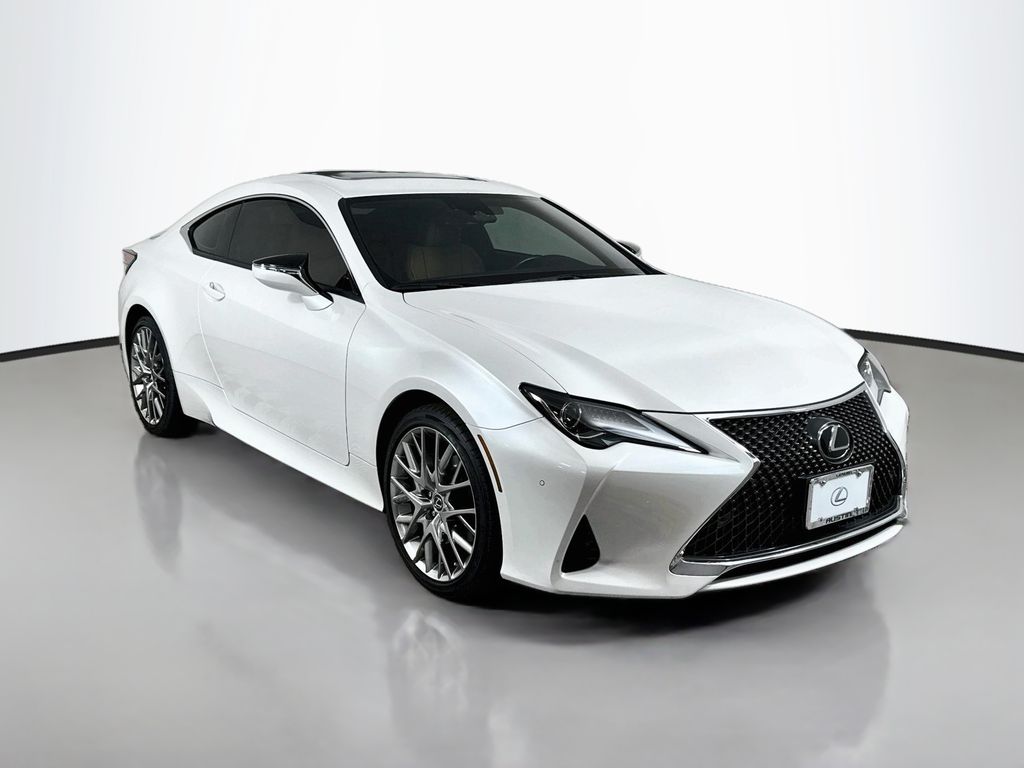Thumbnail: 2022 Lexus RC - 3
