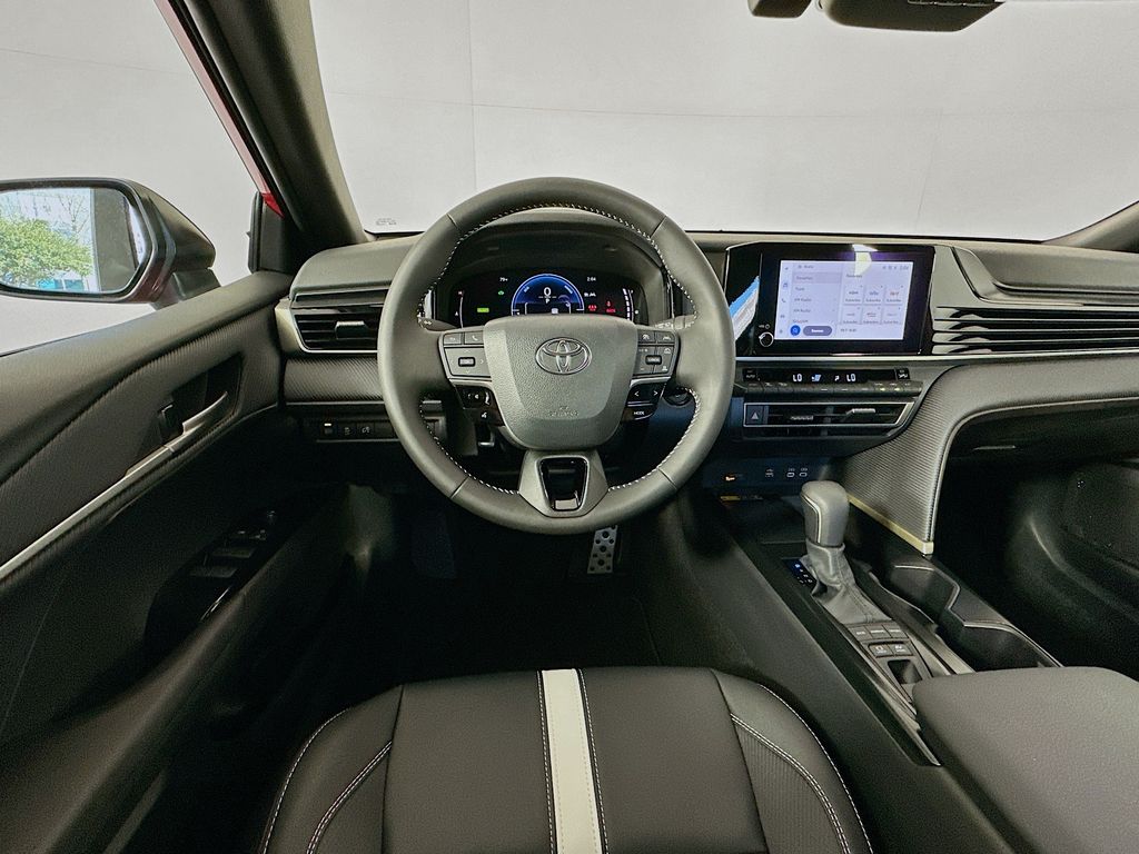 Thumbnail: 2025 Toyota Camry - 21