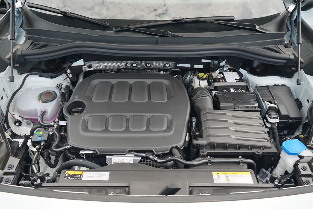 Thumbnail: 2025 Volkswagen Tiguan - 12