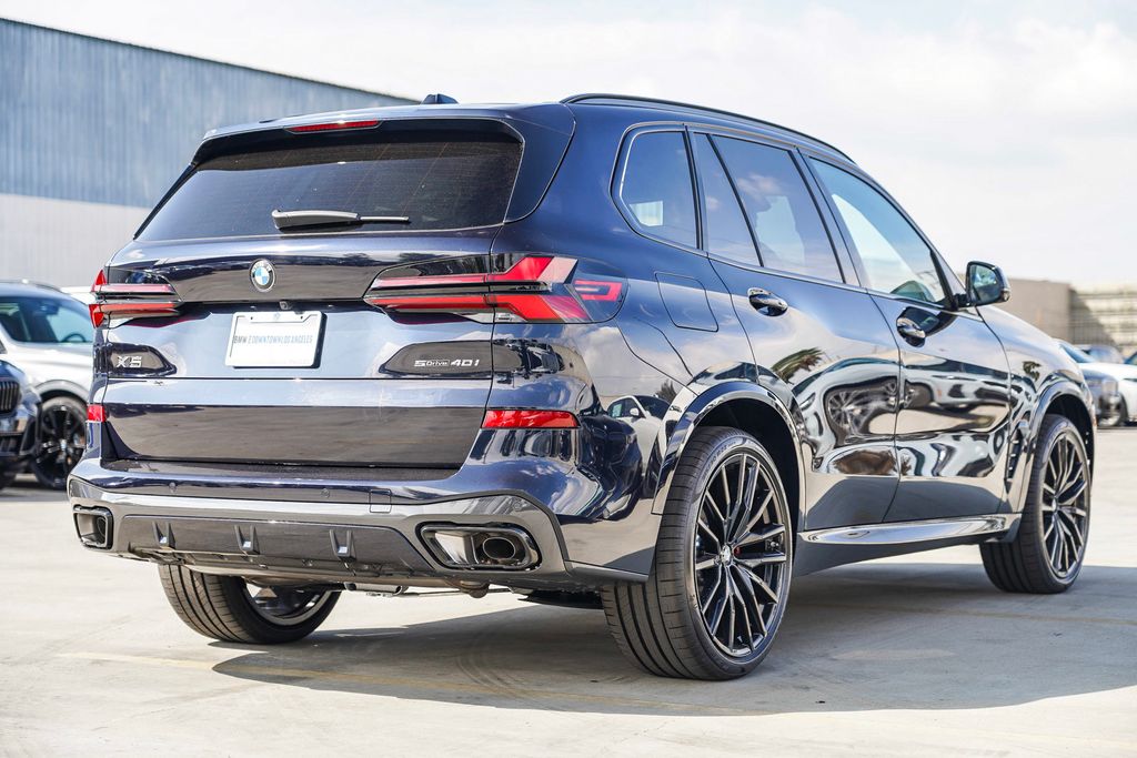 2025 BMW X5 sDrive40i 8