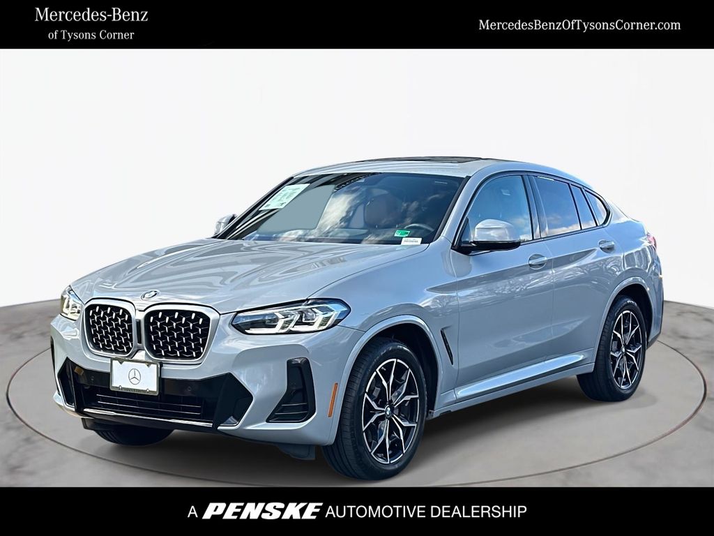 Thumbnail: 2022 BMW X4 - 1