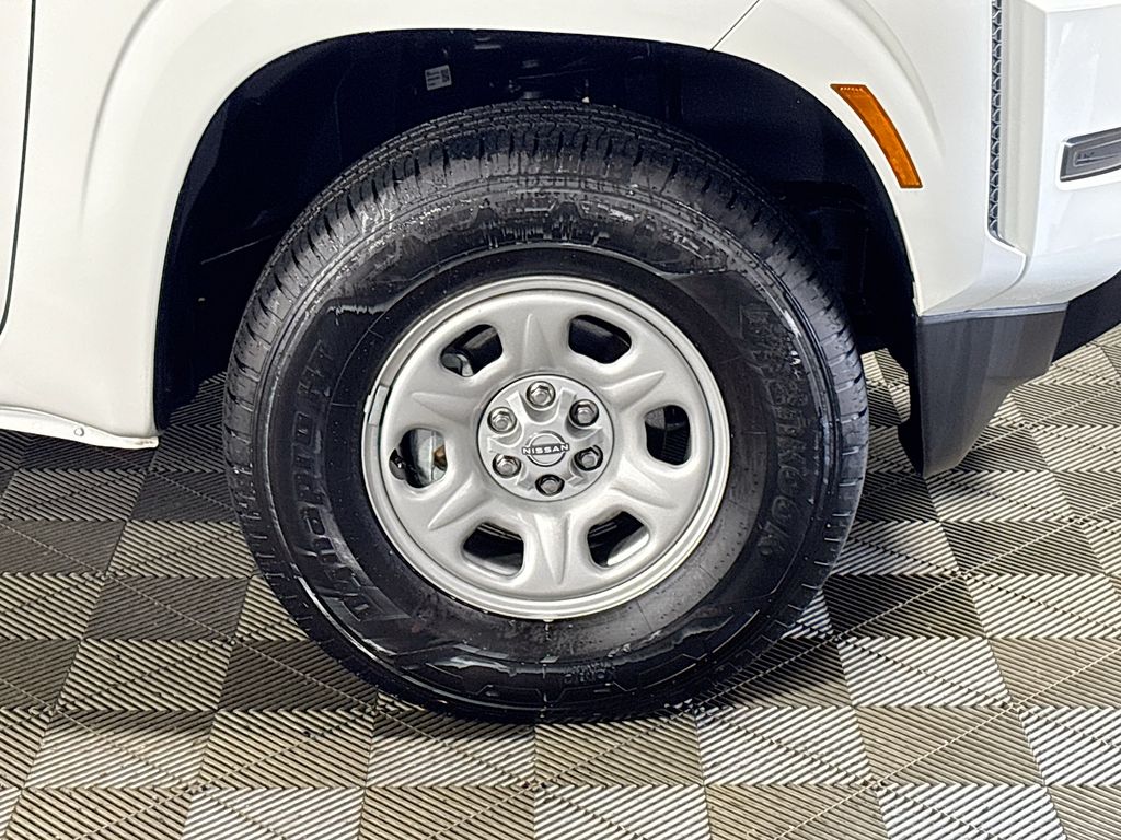 2023 Nissan Frontier S