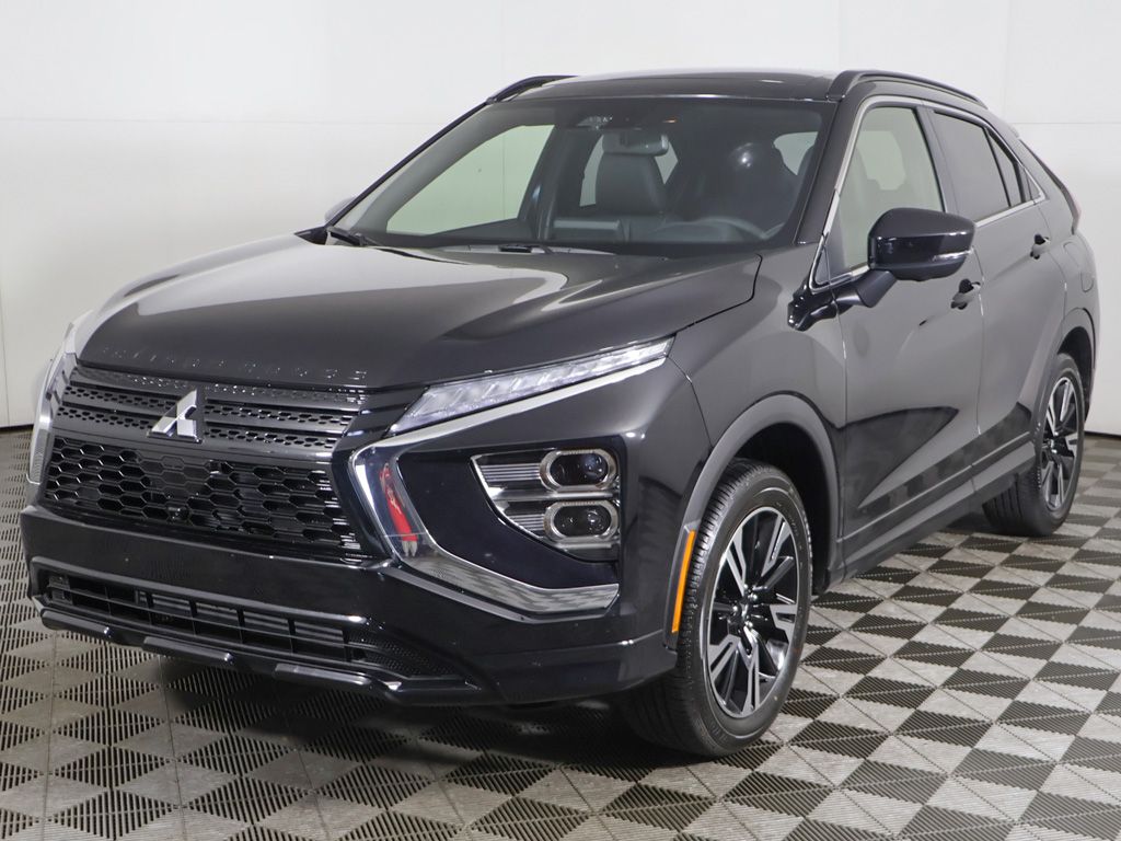 New 2026 Black Mitsubishi SEL image 10