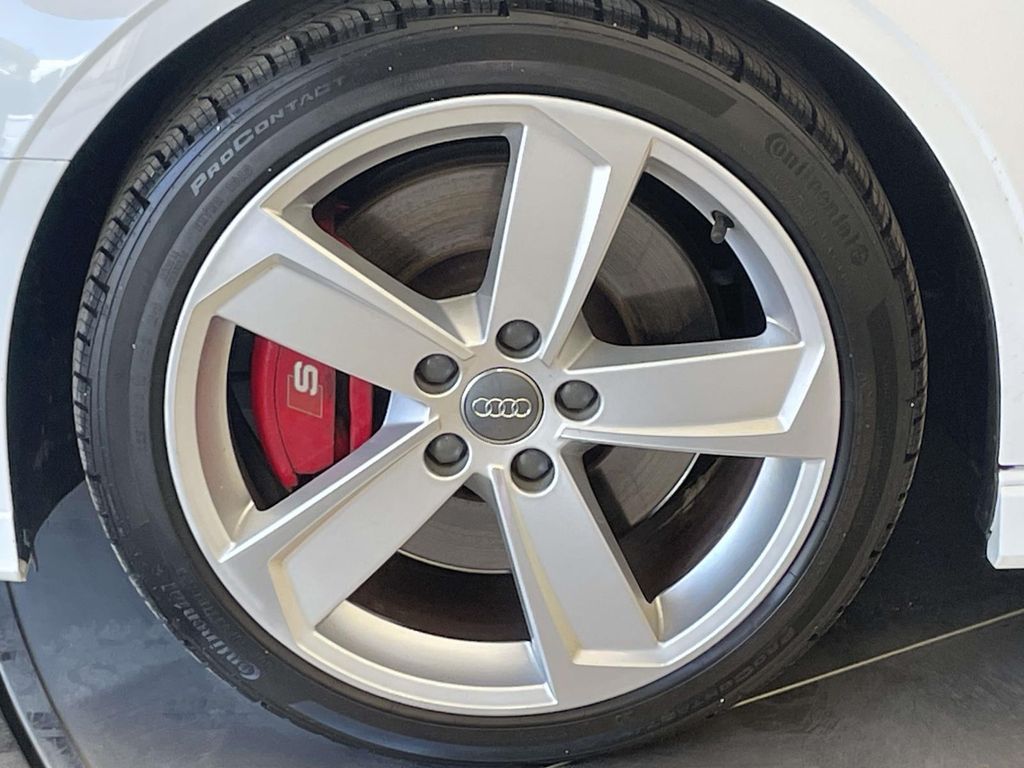 2018 Audi S3 2.0T Premium Plus - 10