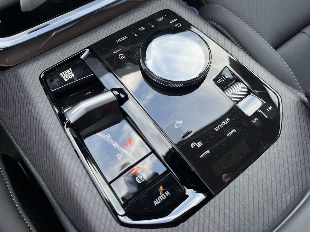 Thumbnail: 2026 BMW X3 - 8