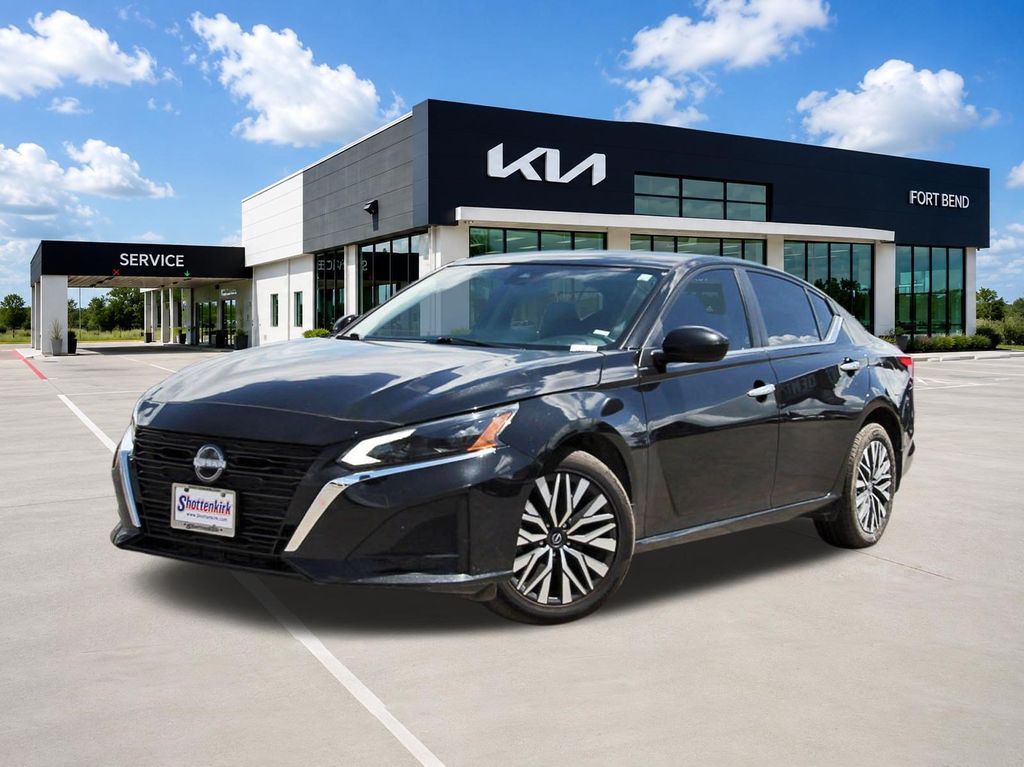 2024 Nissan Altima 2.5 SV - 0