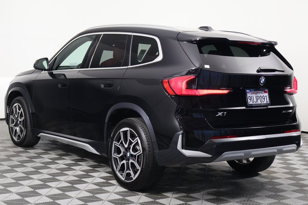 Thumbnail: 2025 BMW X1 - 6