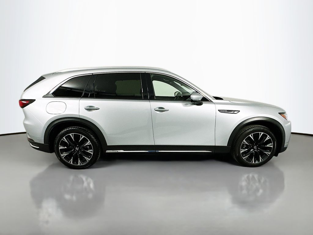Thumbnail: 2025 Mazda CX-90 - 4