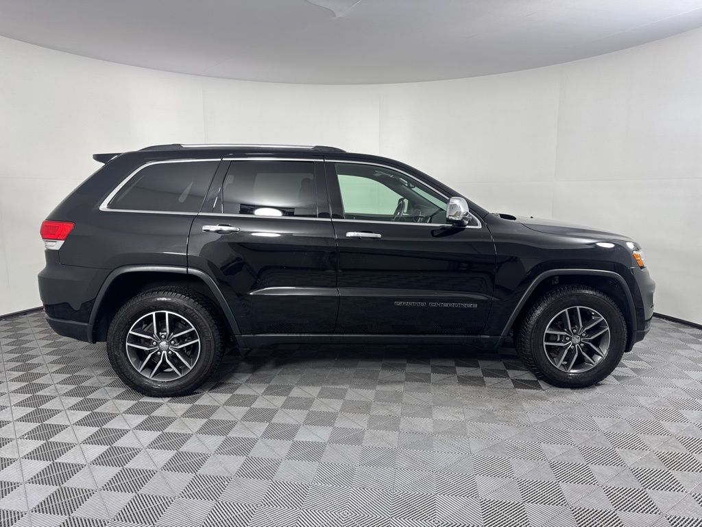 Thumbnail: 2018 Jeep Grand Cherokee - 4
