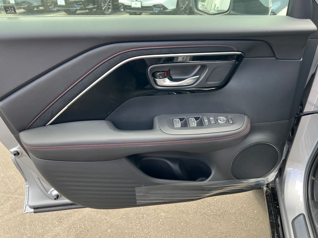 Thumbnail: 2025 Acura ADX - 11