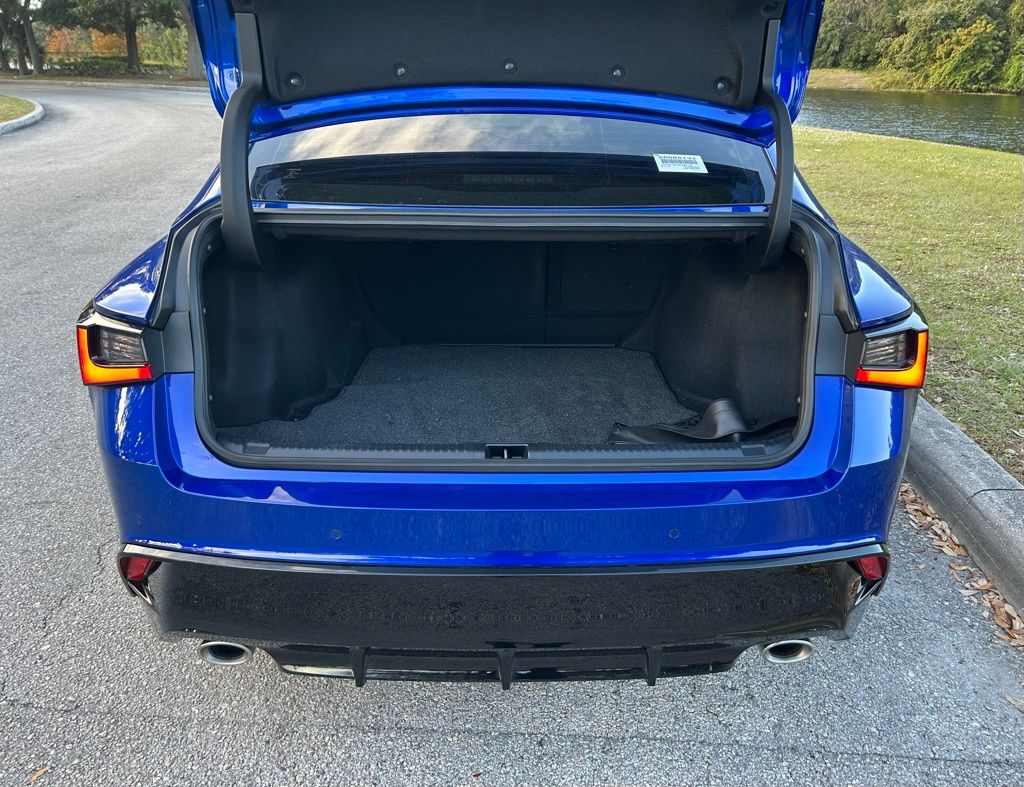 Thumbnail: 2025 Lexus IS - 10