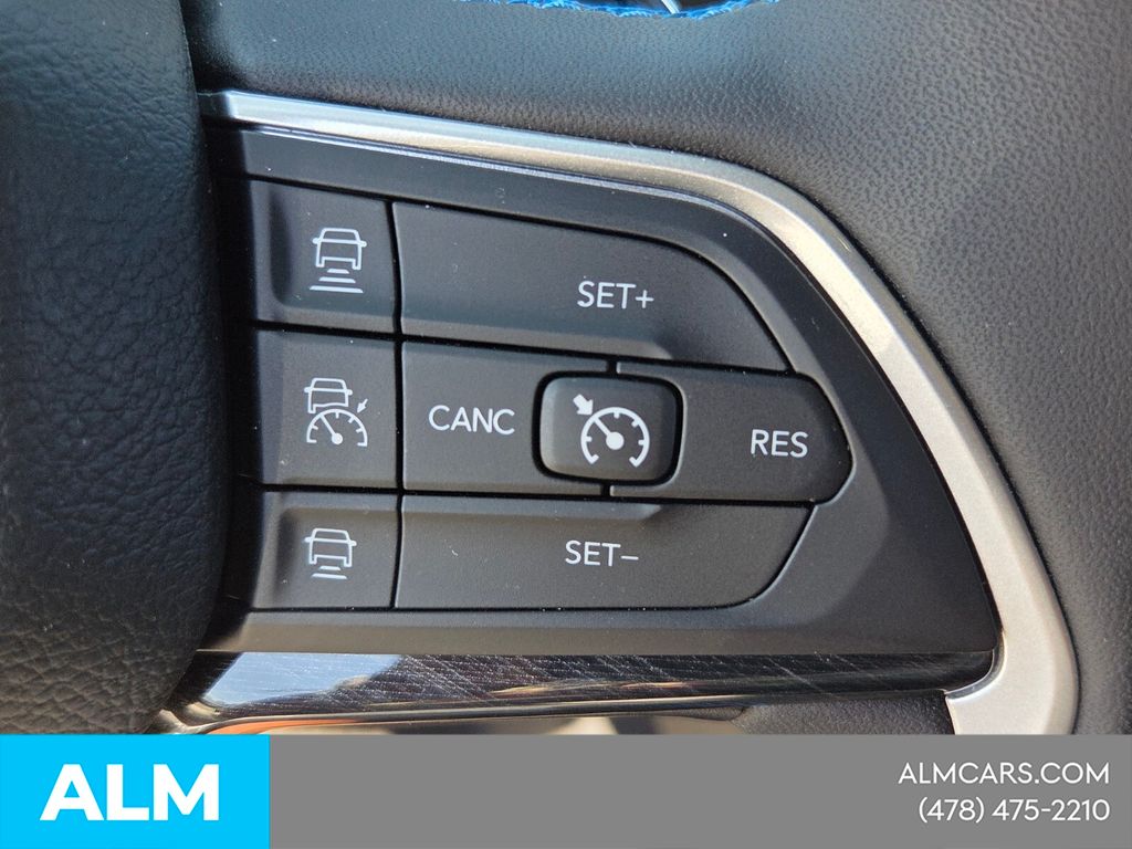 Used 2023 Gray Jeep Trailhawk 4xe image 27