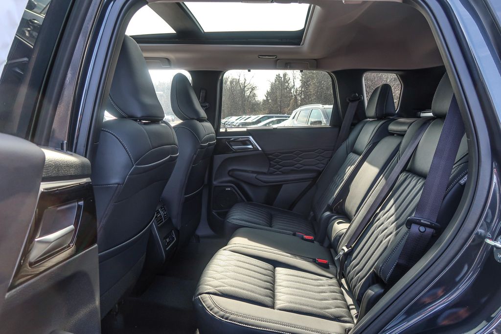 2026 Mitsubishi Outlander SEL 2.5 S-AWC