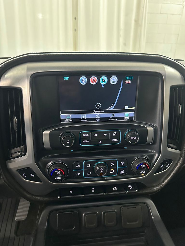 used 2018 GMC Sierra 1500 car, priced at $27,985