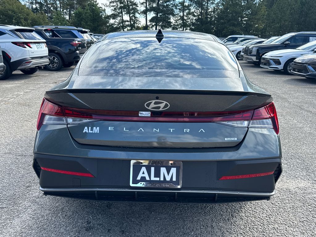 2025 Hyundai Elantra Hybrid SEL Sport photo 4