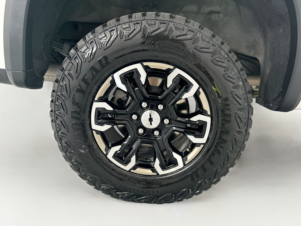 Thumbnail: 2023 Chevrolet Silverado 1500 - 31