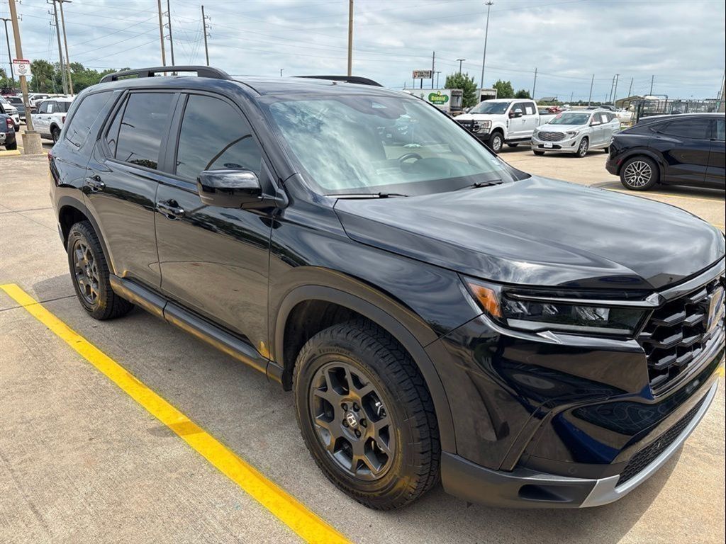 Crystal Black Pearl 2025 Honda Pilot TrailSport AWD SUV / Crossover All-Wheel Drive Automatic