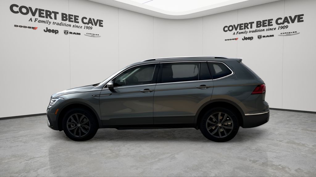 Used 2024 Gray Volkswagen 2.0T SE image 5