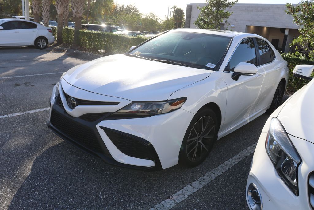 2023 Toyota Camry SE -
                West Palm Beach, FL