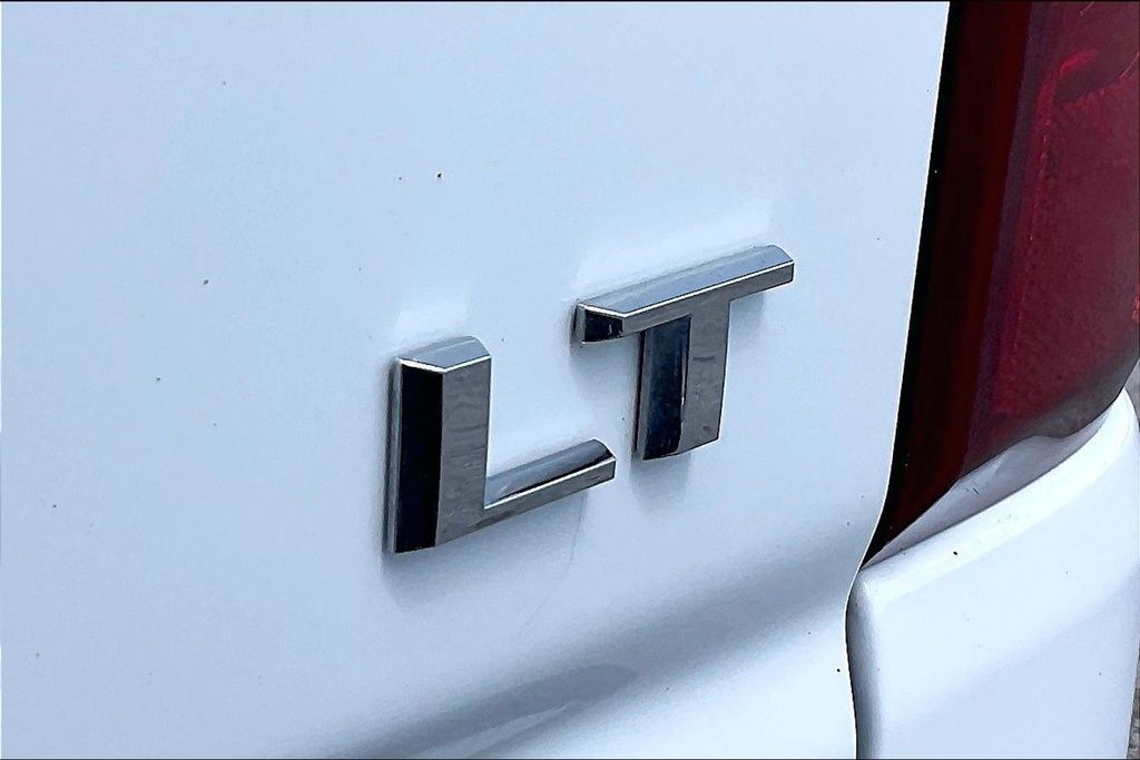 Used 2024 Chevrolet Silverado 1500 LT 4D Crew Cab