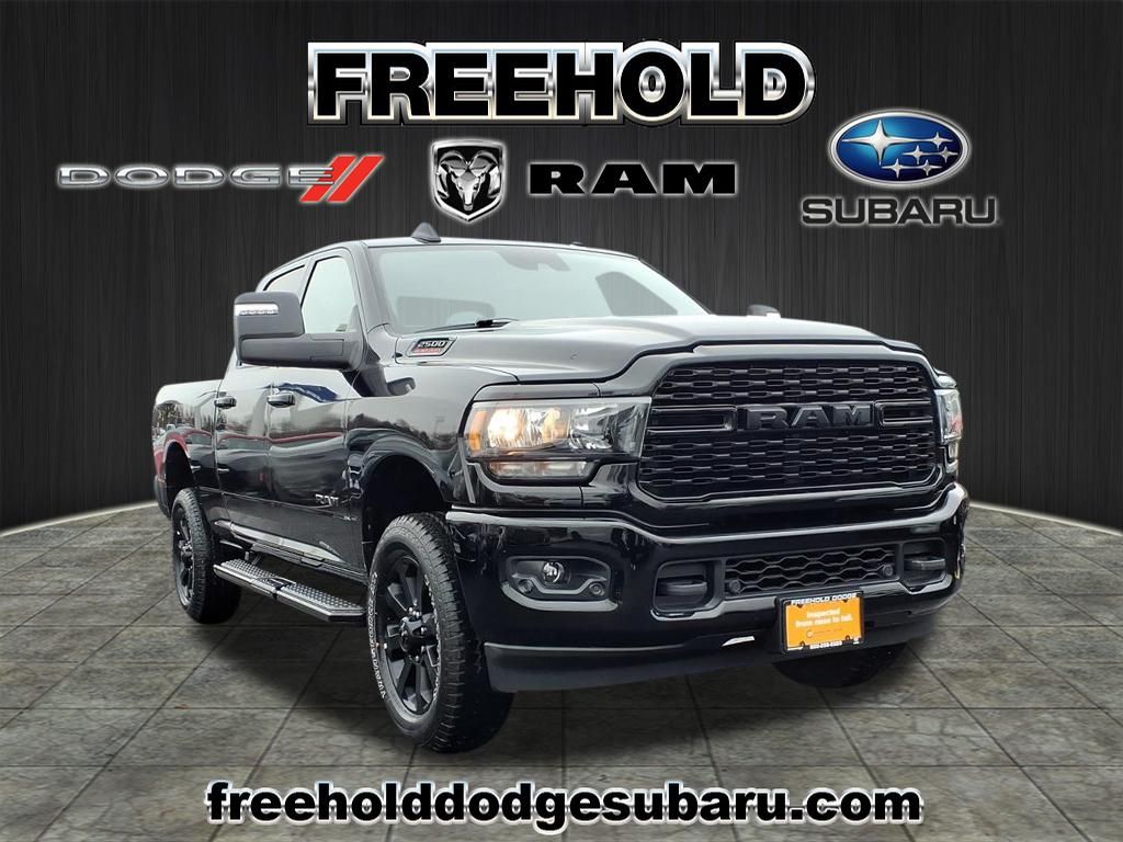 2024 RAM 2500 Big Horn Crew Cab 4WD