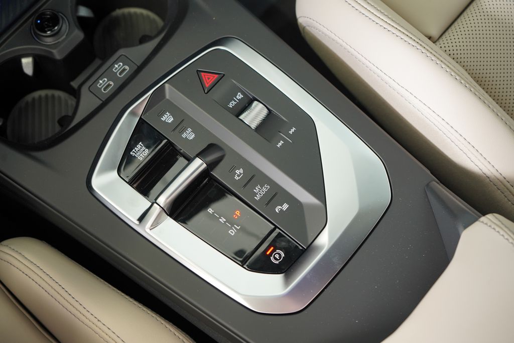 Thumbnail: 2026 BMW 2 Series - 19