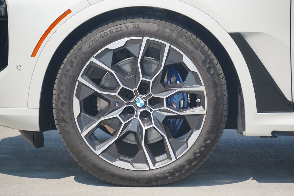Thumbnail: 2025 BMW X7 - 5