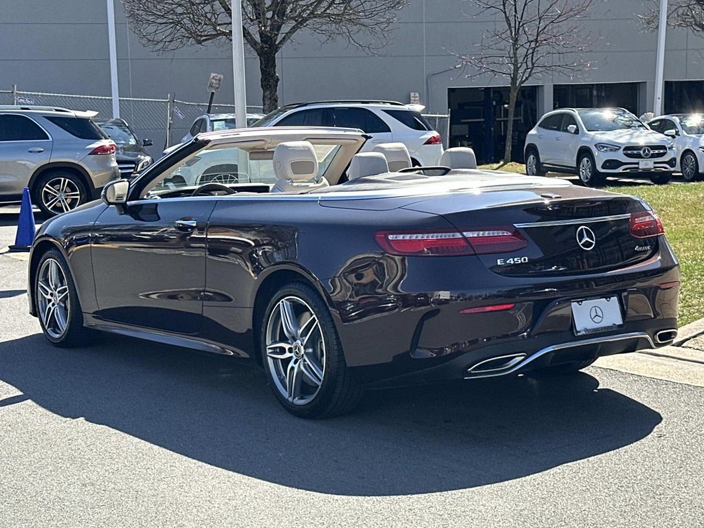 Thumbnail: 2019 Mercedes-Benz E-Class - 21