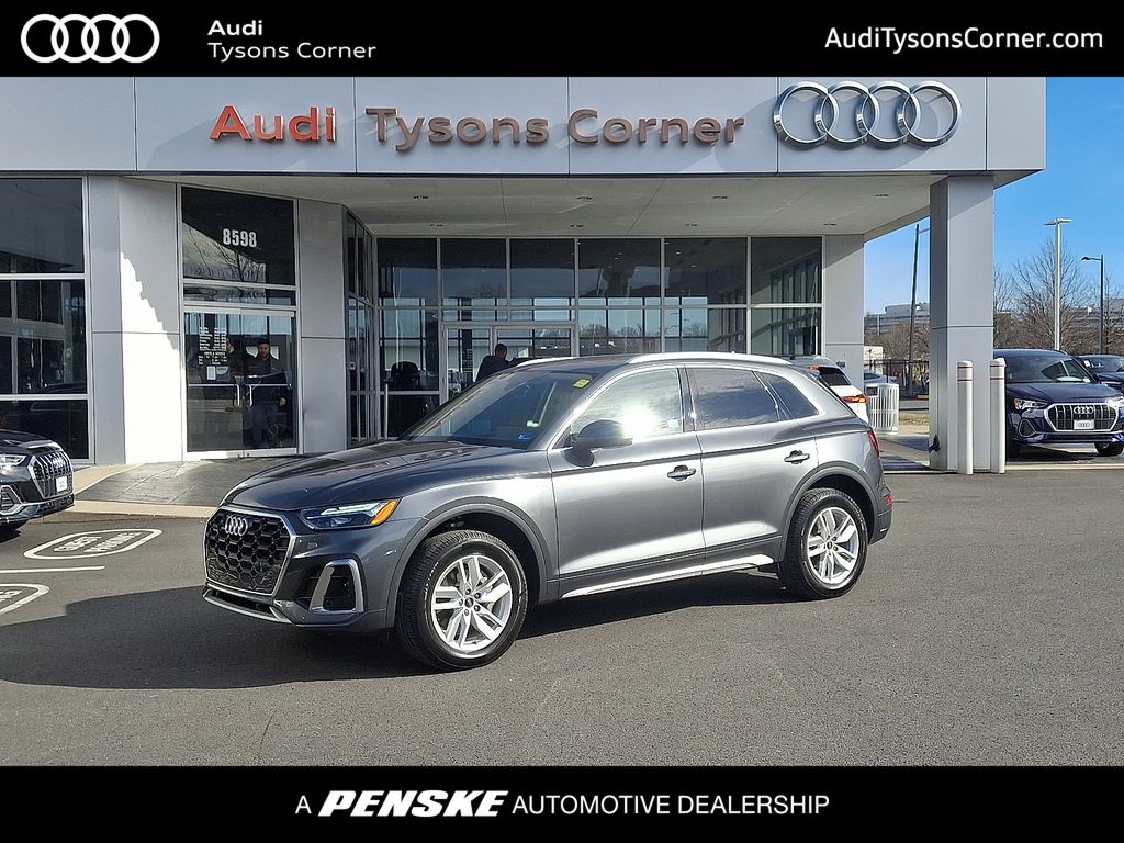 Thumbnail: 2022 Audi Q5 - 1