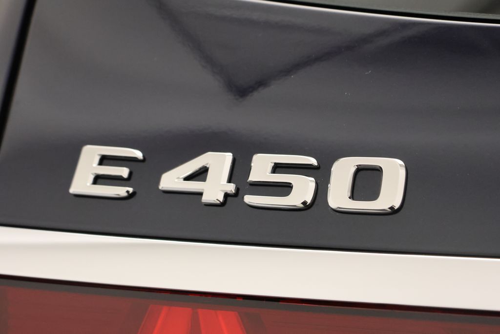 Thumbnail: 2027 Mercedes-Benz E-Class - 9
