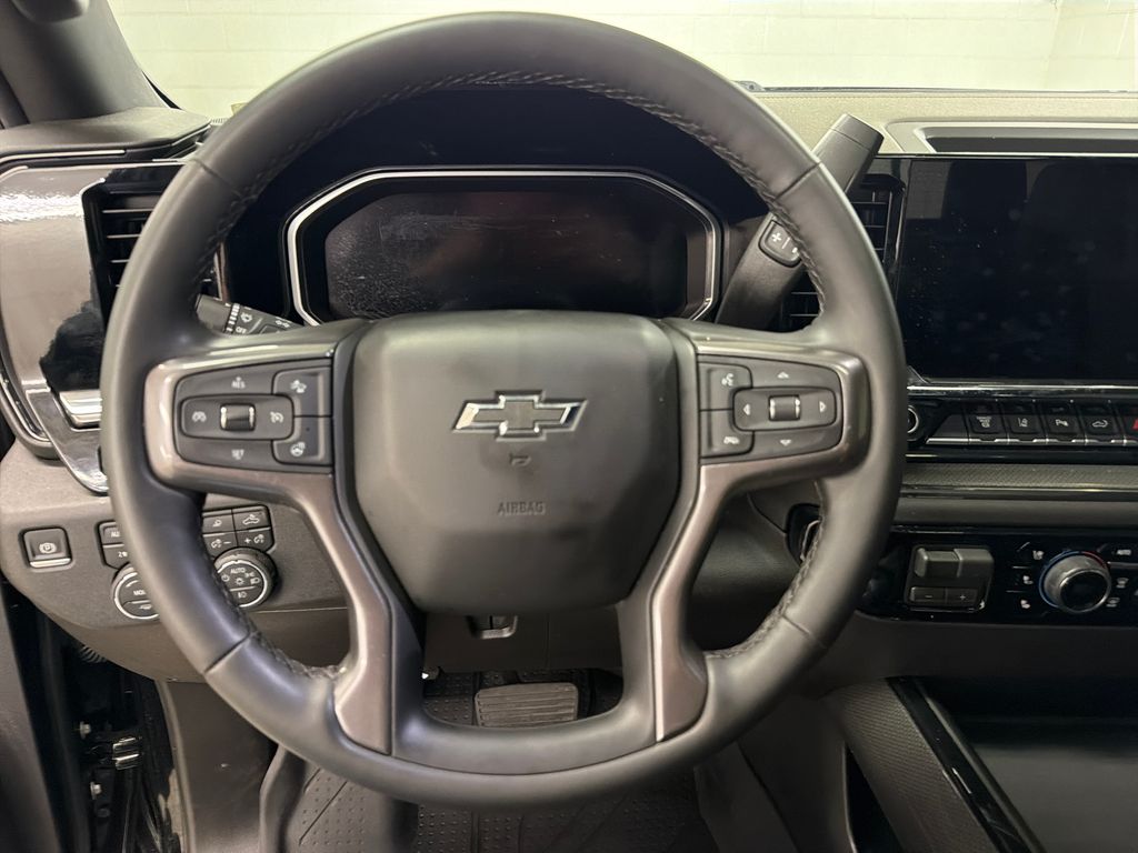 Certified Used 2026 Black Chevrolet ZR2 image 20