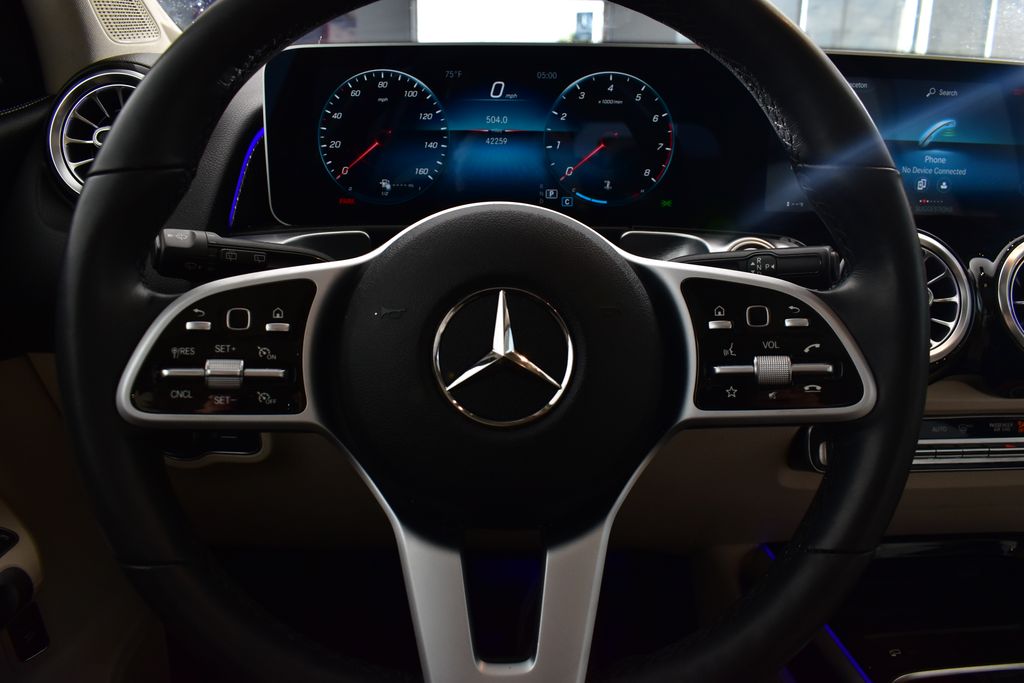 Thumbnail: 2021 Mercedes-Benz GLB - 15